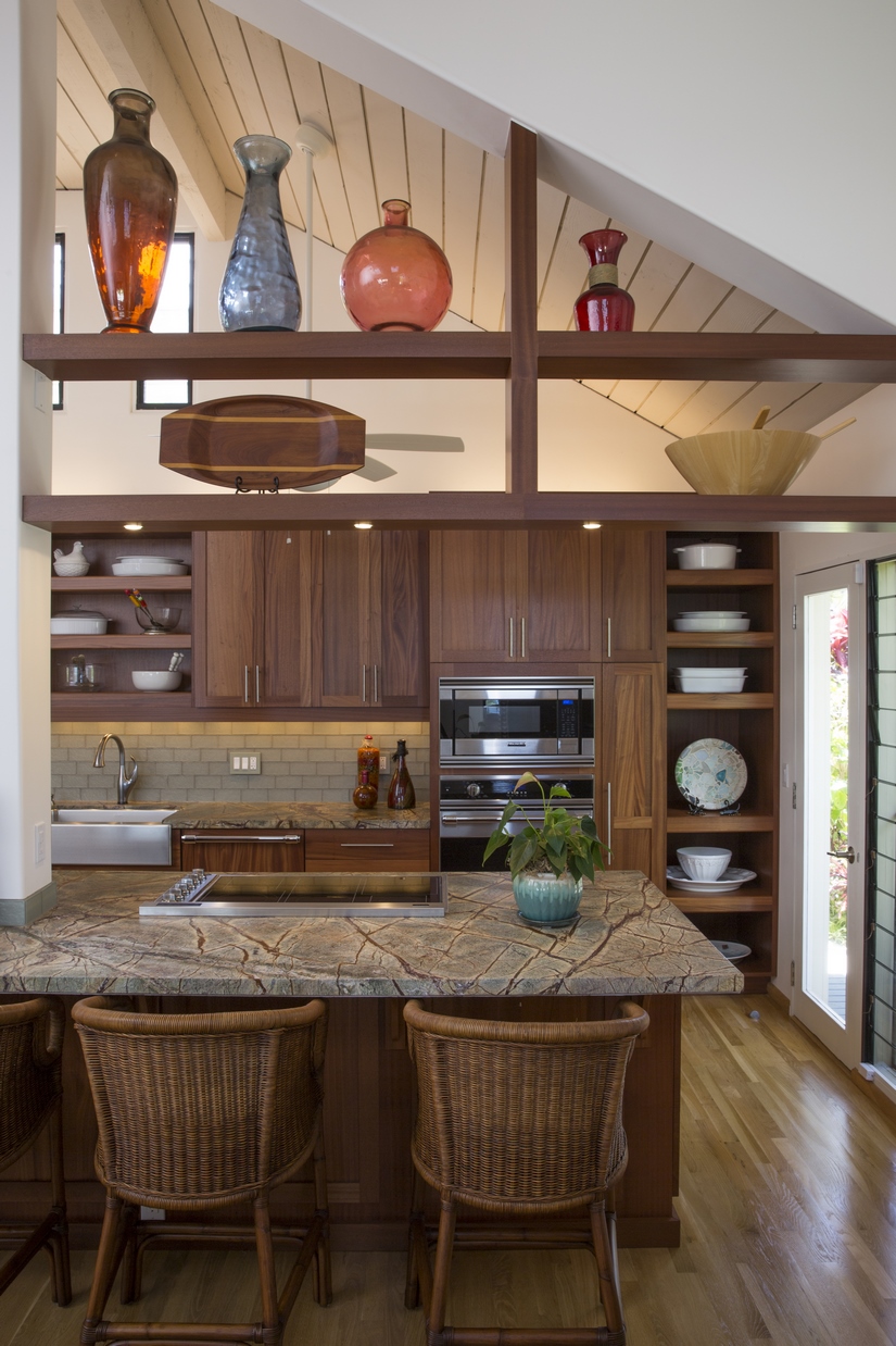 Utilizing open shelving helped to create an even greater openness to the kitchen.