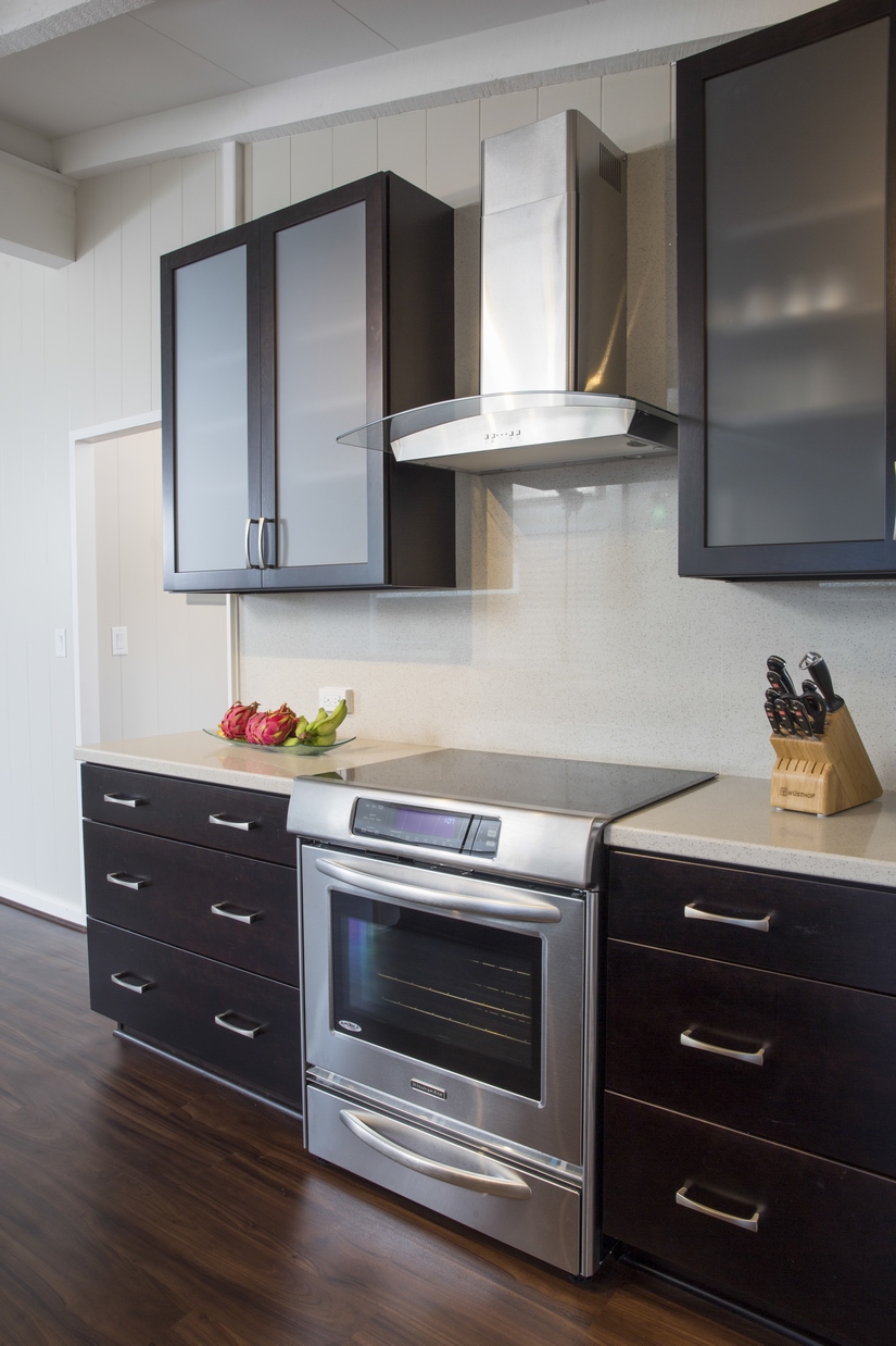 Mother and daughter teamed up to choose the appliances, hood and the lighting after all of the finishes had been chosen.