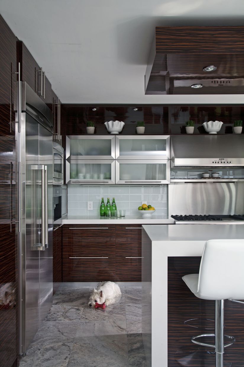 All the planning, color scheming and mixing and matching paid off, delivering their contemporary kitchen.