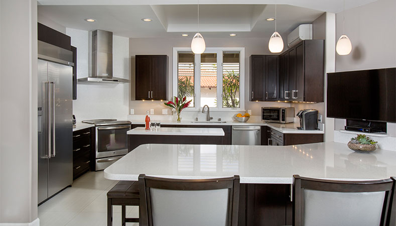 Hawaii Kitchen Remodeler — Kitchen remodel makes kitchen modern & functional by Homeowners Design Center